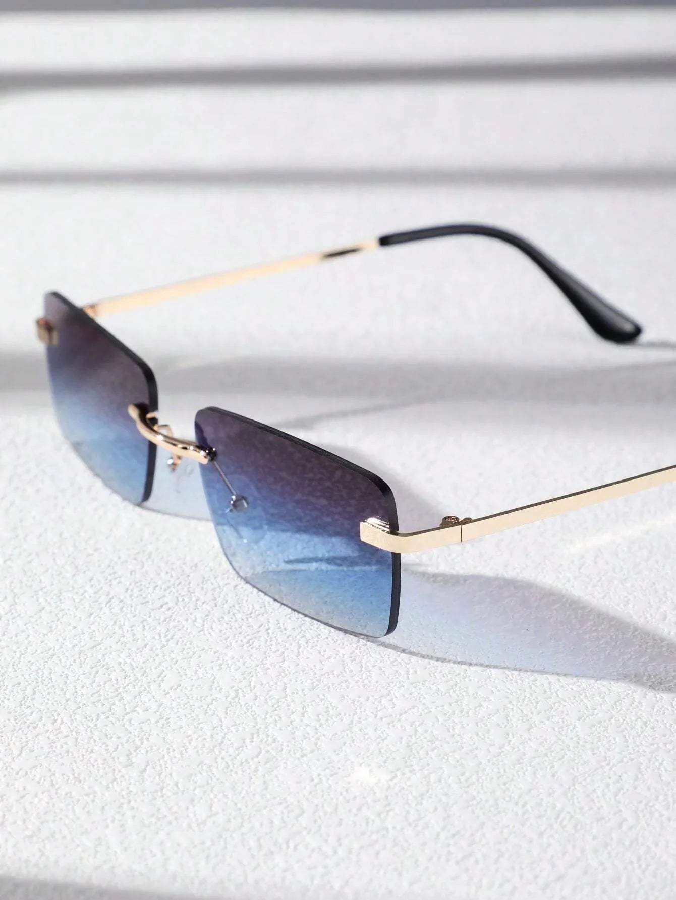 Old Money Two-Tone Rimless Glasses